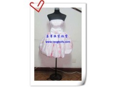 舞台逐光，衣袂随行——多元演出服装租赁指南