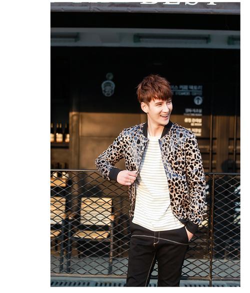 公狼服饰工厂店 开启服装服饰出租新潮流